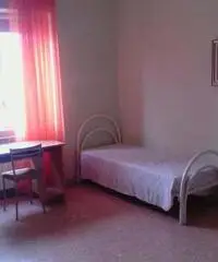 2 singole per lavoratori/trici in pieno centro Cosenza