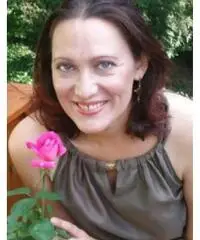 Bella signora alla ricerca di relazione stabile