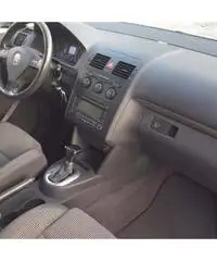 VOLKSWAGEN TOURAN 2.0 TDI 7 POSTI HIGHLINE - Veneto