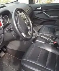 Ford Kuga titanium - Torino