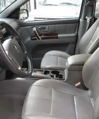 Kia Sorento 2.5 CRDi Cambio Automatico Autocarro 4 posti