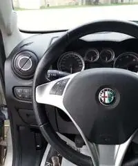 Alfa romeo mito 1.3mjet 90cv navi tel fullllllllllll