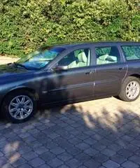Volvo V70 2006 2.4 D5 20V (185CV) cat aut. Momentum - Livorno