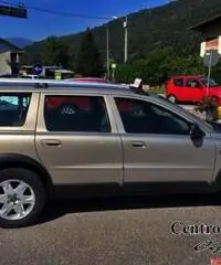 VOLVO XC 70 SW 4X4 CROSS COUNTRY D5 AWD 2.4 DIESEL - Varese