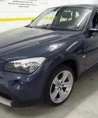 BMW X1 xDrive20d Eletta Steptronic Cerchi 18