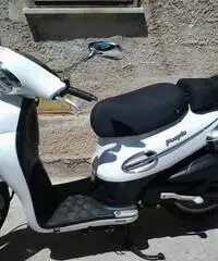 Scooter ottime condizioni utilizzato poco