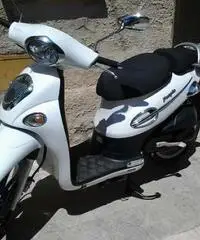 Scooter ottime condizioni utilizzato poco