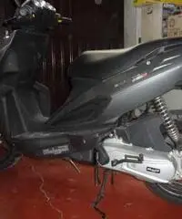 Malaguti Phantom f12r completamente originale