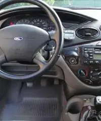 Ford focus-ghia 5 porte,