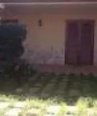 VILLETTA A POCHI PASSI DAL MARE