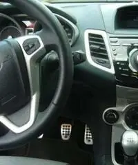 Ford Fiesta 1.6 TDCi 95CV