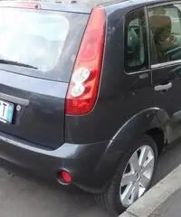 FORD Fiesta 4ª serie - 2007