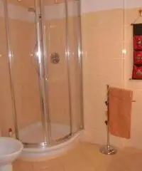 Vista fronte mare in residence con piscina