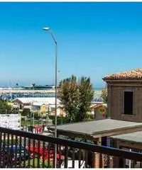 Casa vacanza di 5 locali in Affitto - Fano