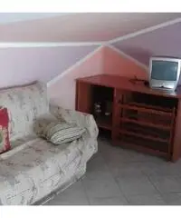 Fittasi mansarda mare/collina