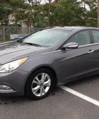 2013 Hyundai Sonata limitata in vendita a 2500 €