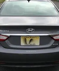 2013 Hyundai Sonata limitata in vendita a 2500 €