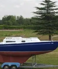 Cabinato a vela Alpa 7