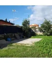 Vendita Agricolo in Via Cuma Licola, 00