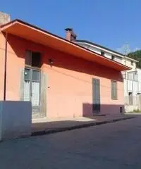 Vendita Trilocale in Via Scotola