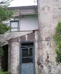 Termini: Vendita Multilocale in Via Nastro d Oro