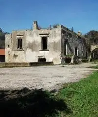 Vendita Multilocale in Via Privata Cigliano