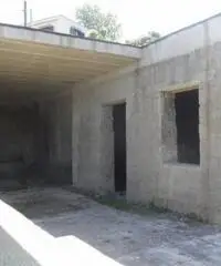 Monterusciello: Vendita Multilocale in Via Monterusciello