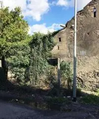 Vendita Quadrilocali in via spacconi