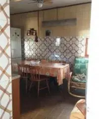 Vendita Trilocale in via San Maria la Bruna