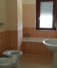 RifITI 003-29/603 - Appartamento in Affitto/Vendita a Pomezia - Pomezia centro di 108 mq