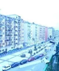 Salerno 2 Vani in vendita con posto auto