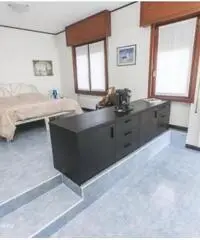 Rif: 21711052-284 - Bergeggi ( SV) – Splendida villa indipendente e davanti a noi il mare aperto e l