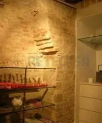 Bilocale in vendita a Ancona, CENTRO