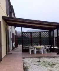 Semindipendente in vendita a Ancona, CASTELLANO