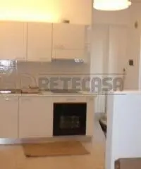 Monolocale in vendita a Ancona, CENTRO