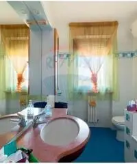 Vendita Multilocale da 140mq con garage