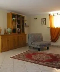 Vendita Bilocale in via Nozon, -1