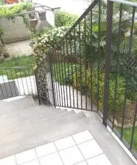 APPARTAMENTO di 3 vani e di 106 mq (GRUMELLO DEL MONTE) rif. 598