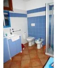 PRESEZZO, in complesso residenziale, RECENTE TRILOCALE CON TAVERNA E BOX DOPPIO