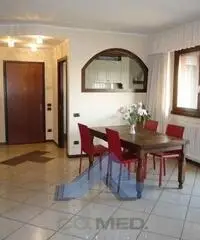 TRILOCALE ULTIMO PIANOH