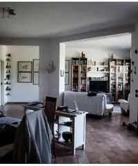 CALDERINO VILLA CON GIARDINO