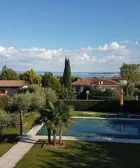Moniga del Garda vendesi villa 5 vani 220 Mq