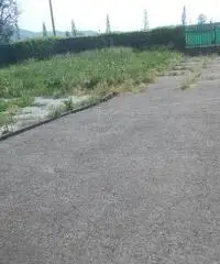 VILLA di 4 vani e di 250 mq (ADRO) rif. 592