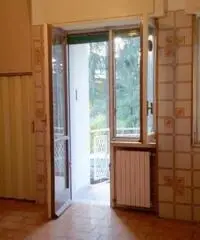 Vendita Quadrilocali in VIA GENOVA, 44