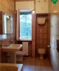 Vendita Quadrilocali in VIA GENOVA, 44