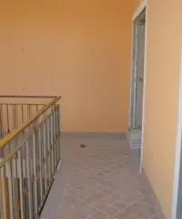 BELPASSO BORRELLO N. COSTRUZIONE AL 1° PIANO ASCENS. CON GARAGE 20 MQ