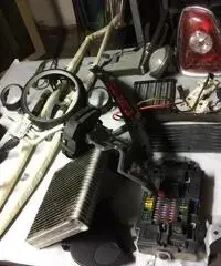 vendo parti di ricambio per mini one r56