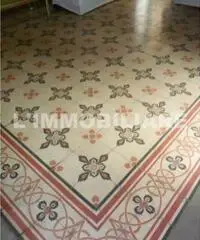 via Etnea zona borgo 4 vani+ammezzato in palazzo storico