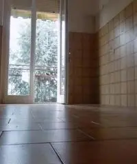 Vendita Quadrilocali in Via Giovio Paolo