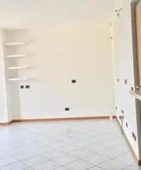 Vendita Trilocale in Via F. de Pinedo